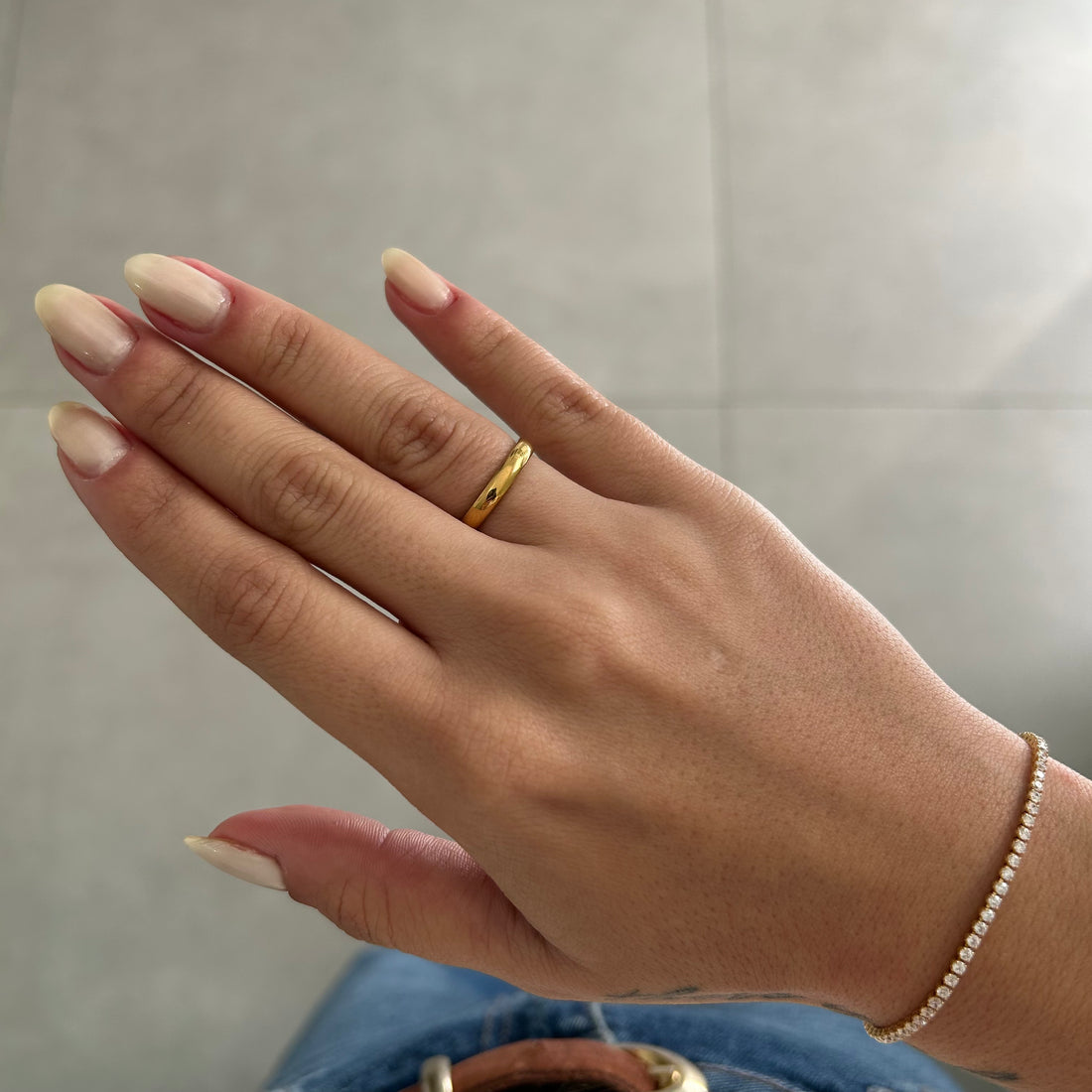 Aliança Clássica Helena Banhado em Ouro 18K