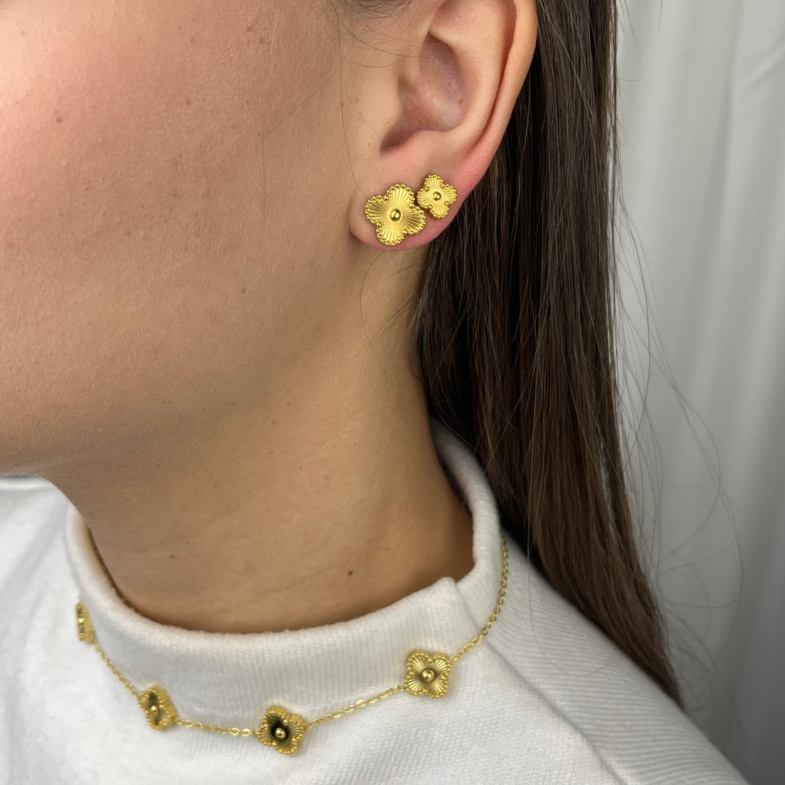 Brinco Trio de Trevos Nina Banhado em Ouro 18K