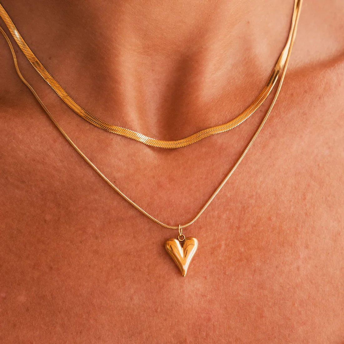 Colar Coração Aimée Banhado em Ouro 18K