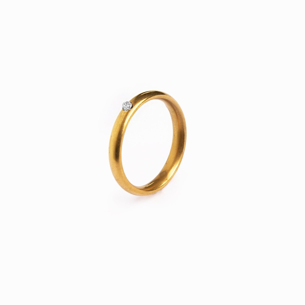 Anel Solitário Elora Banhado em Ouro 18K