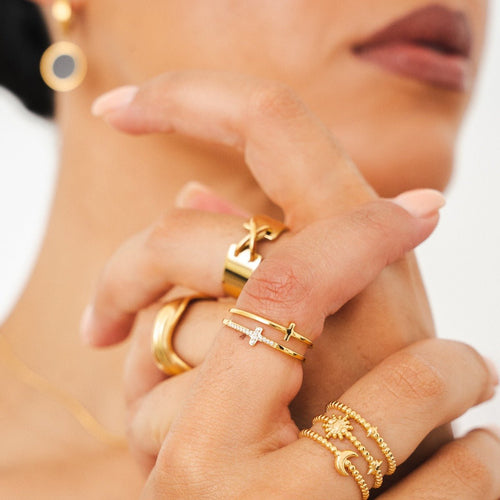 Anel Cruz Norah Banhado em Ouro 18K
