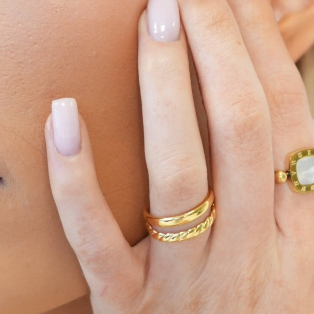 Anel Duplo Narisse Banhado em Ouro 18K