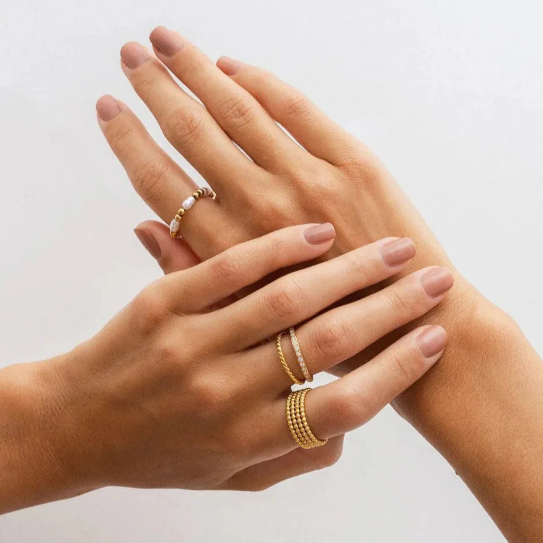 Anel Esferas Dhalia Banhado em Ouro 18K