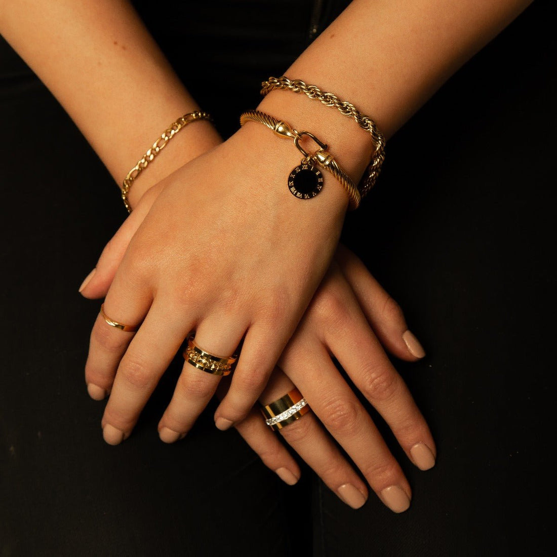 Anel Ismara Banhado em Ouro 18K