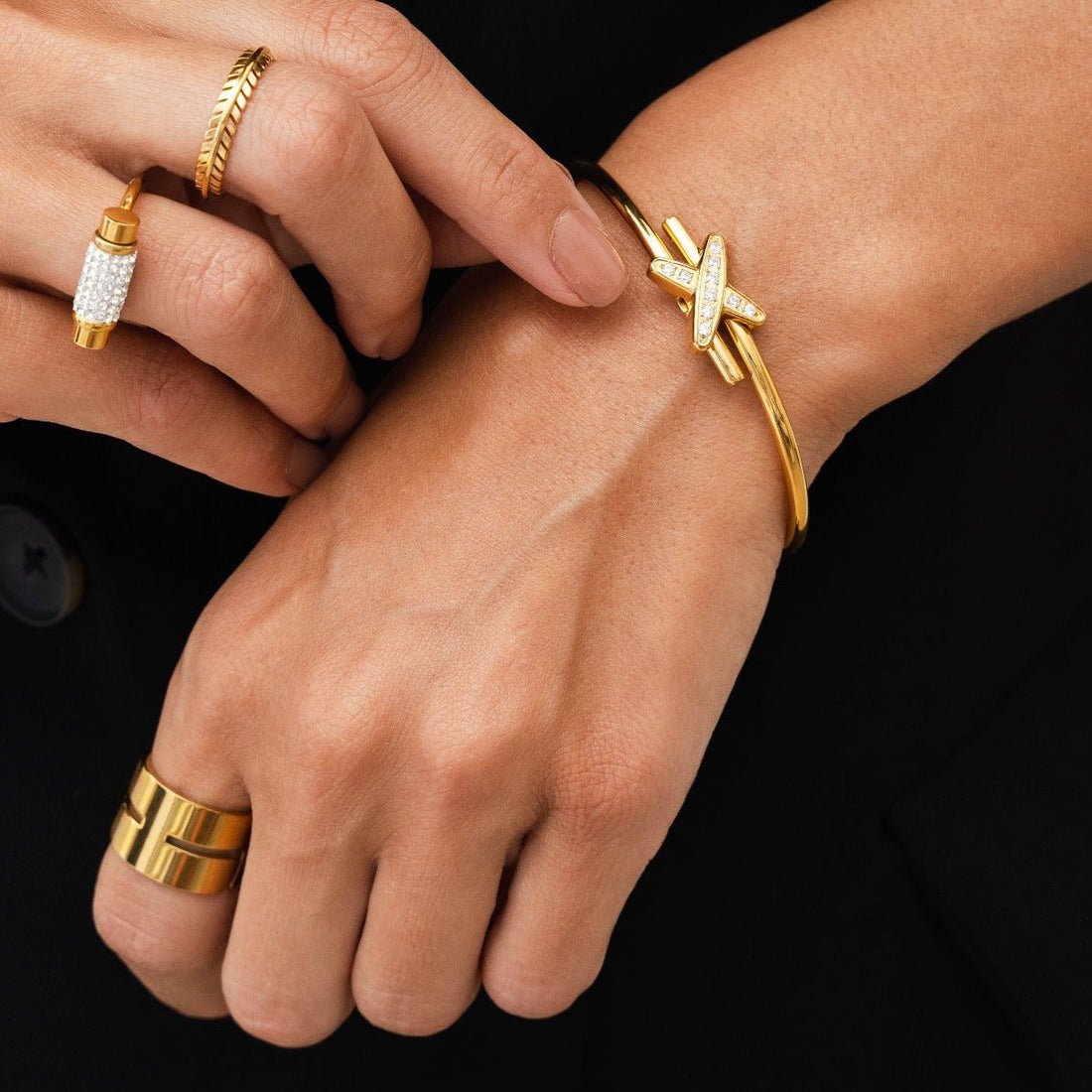 Anel Mavie Banhado em Ouro 18K
