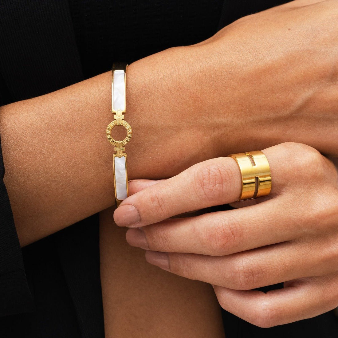 Anel Mavie Banhado em Ouro 18K