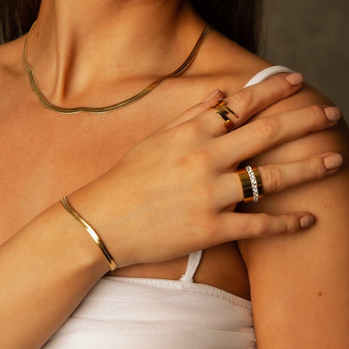 Anel Capri Banhado em Ouro 18K