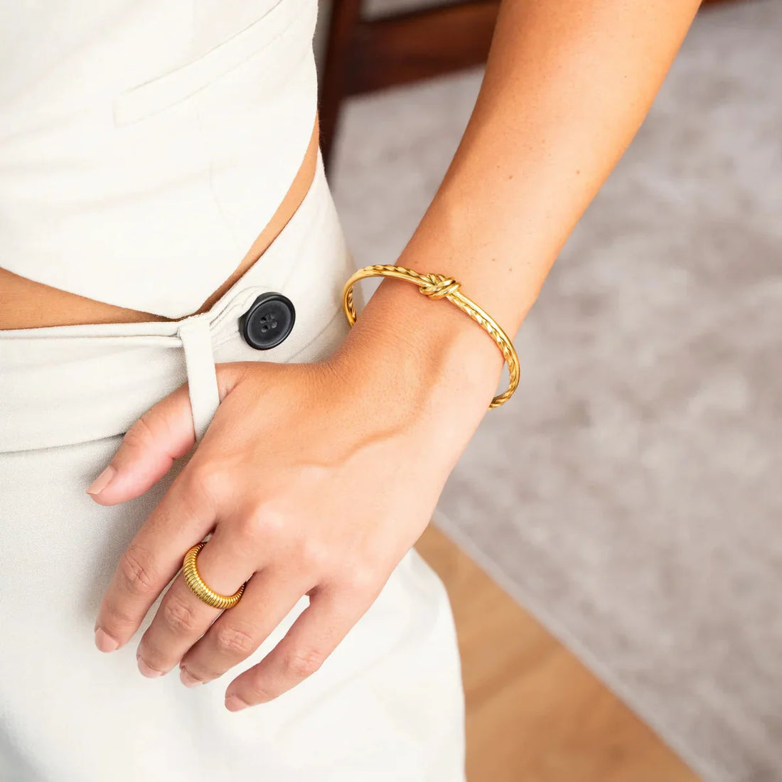 Anel Islene Banhado em Ouro 18K