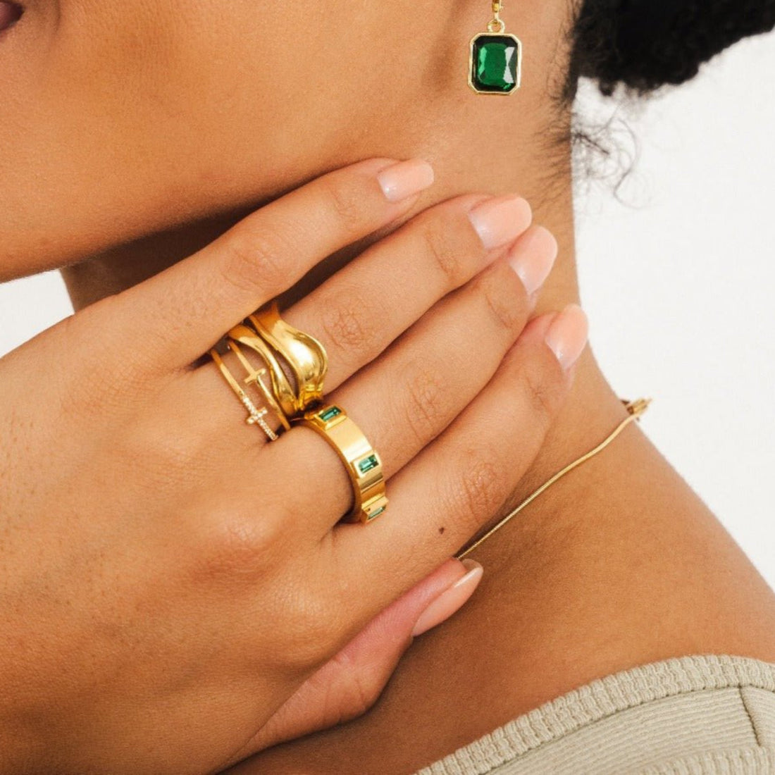 Anel Elissea Banhado em Ouro 18K