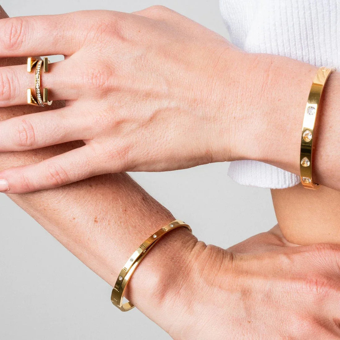 Bracelete Domitila Banhado em Ouro 18K