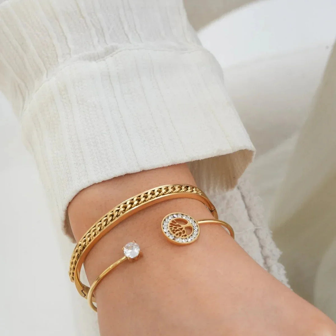 Bracelete Thalira Banhado em Ouro 18K