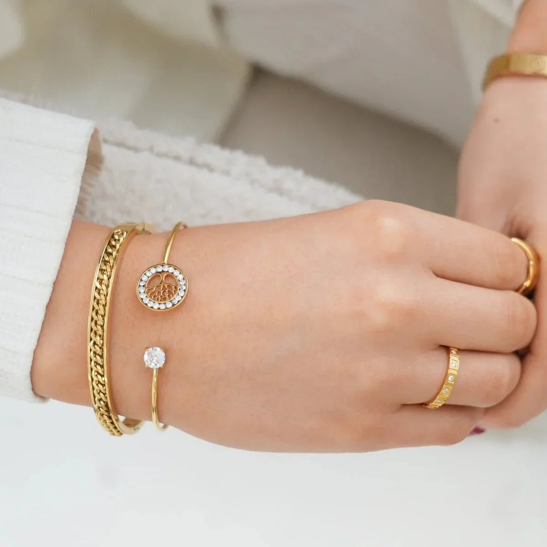 Bracelete Thalira Banhado em Ouro 18K