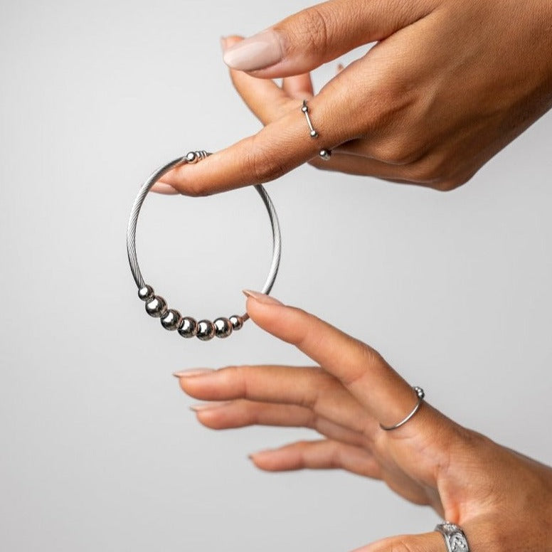 Bracelete Ajustável Anti-Stress Armony Prata