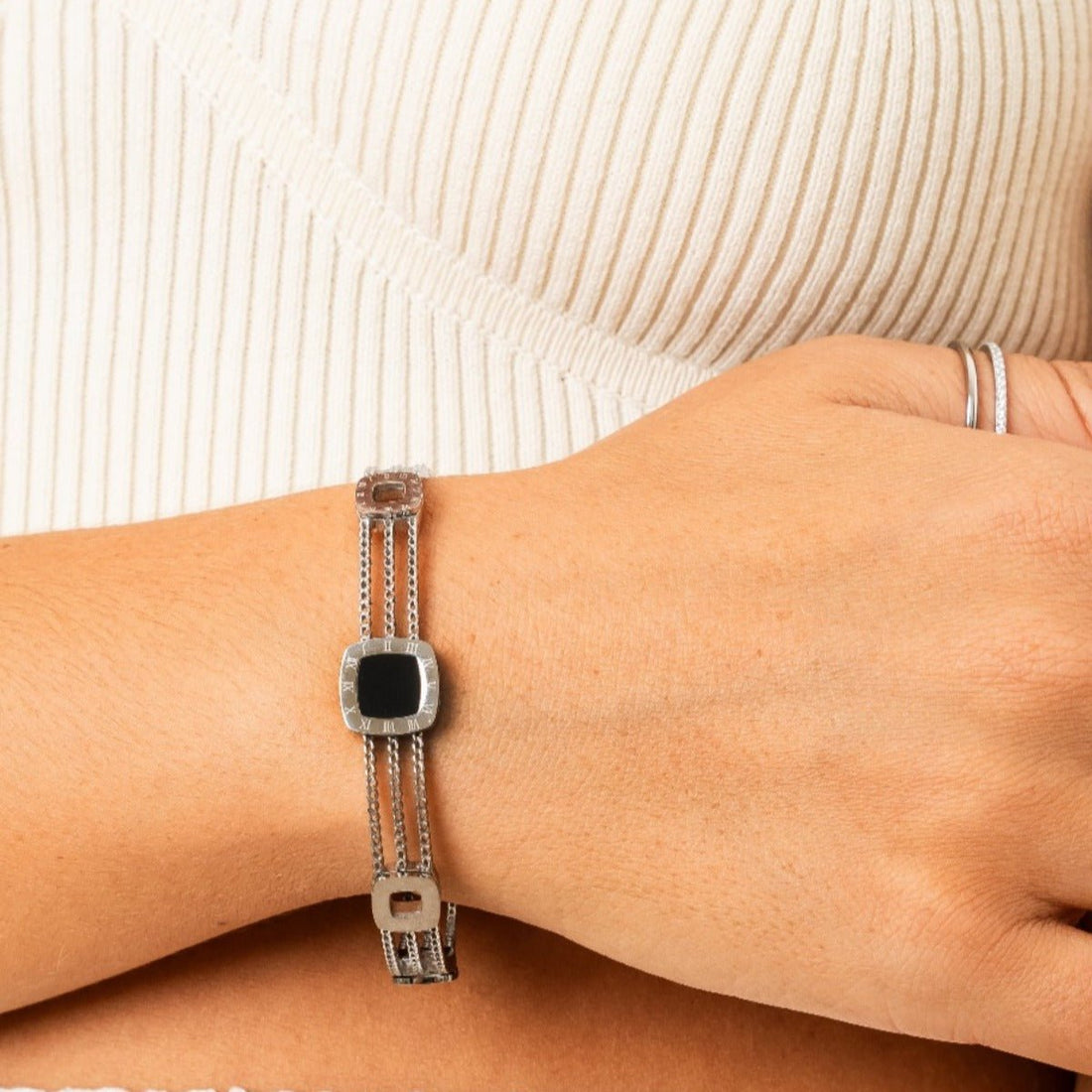 Bracelete Ônix Savine Prata