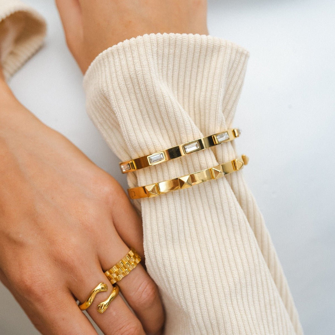 Bracelete Spike Dara Banhado em Ouro 18K