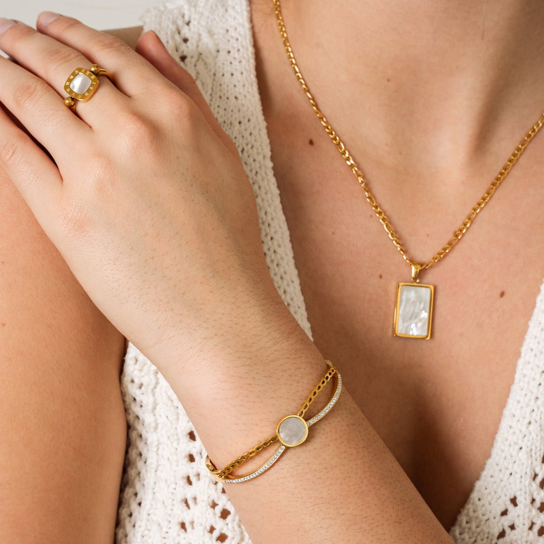 Bracelete Estela Banhado em Ouro 18K
