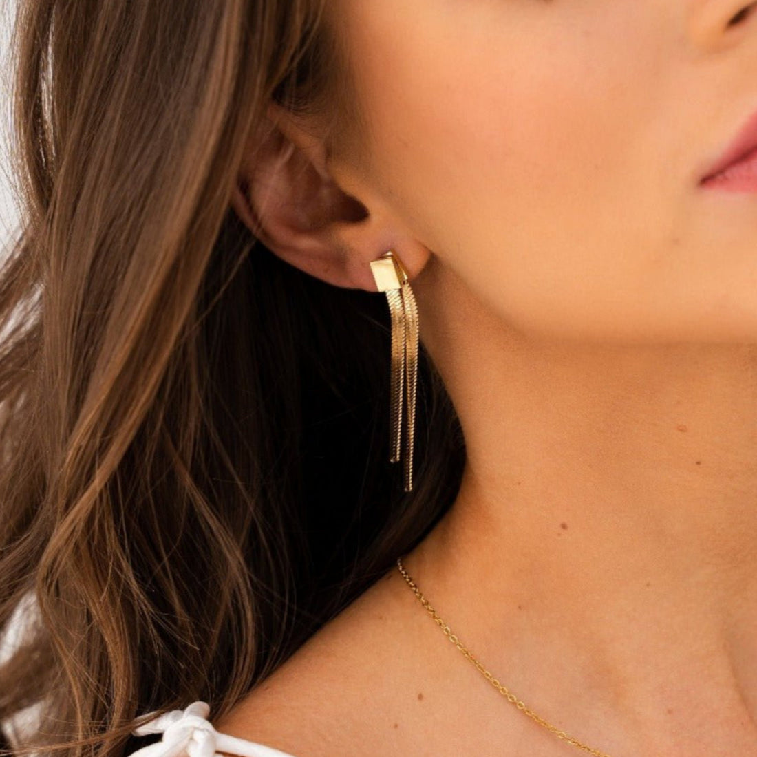 Brinco Malha Solene Banhado em Ouro 18K