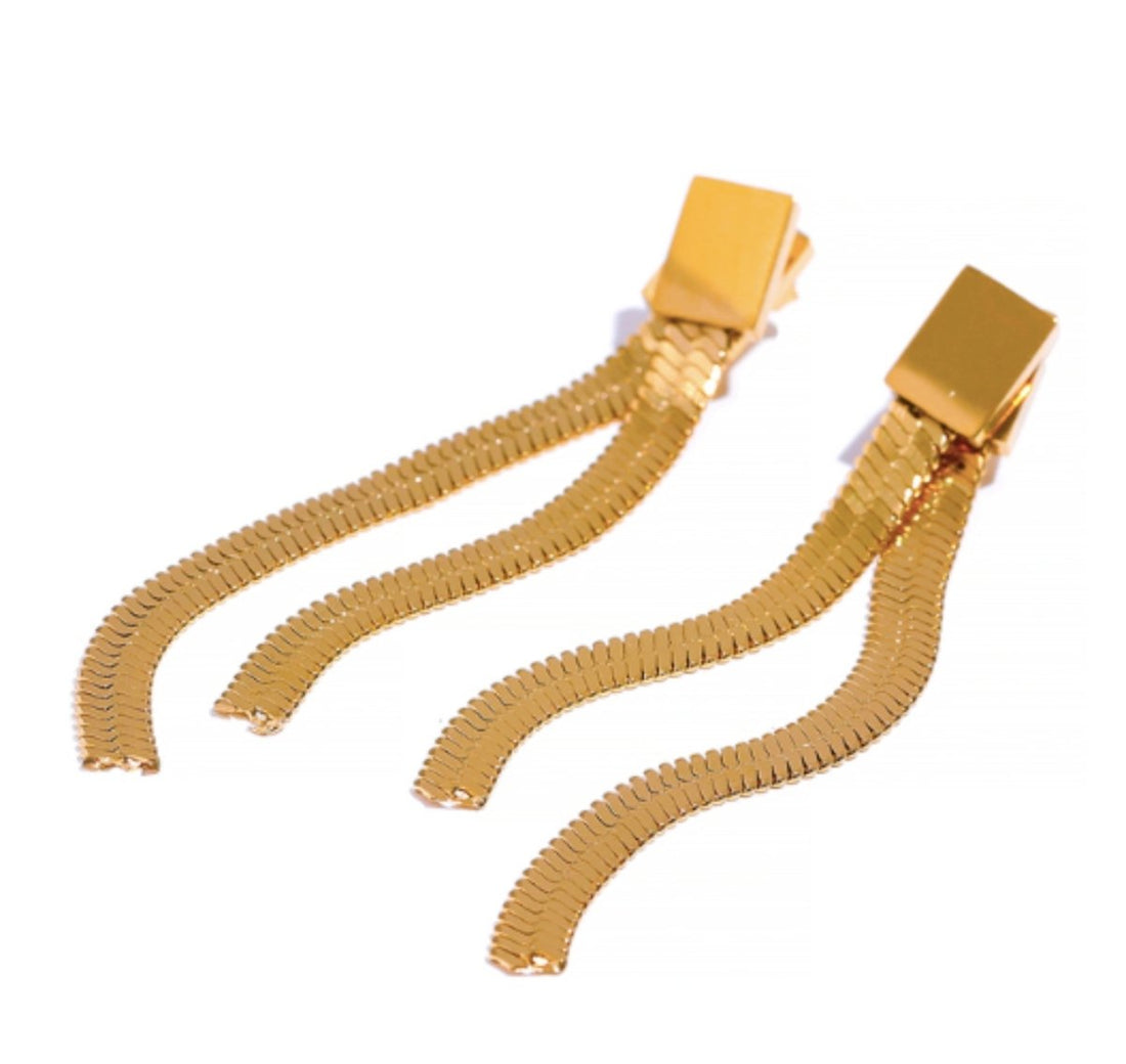 Brinco Malha Solene Banhado em Ouro 18K