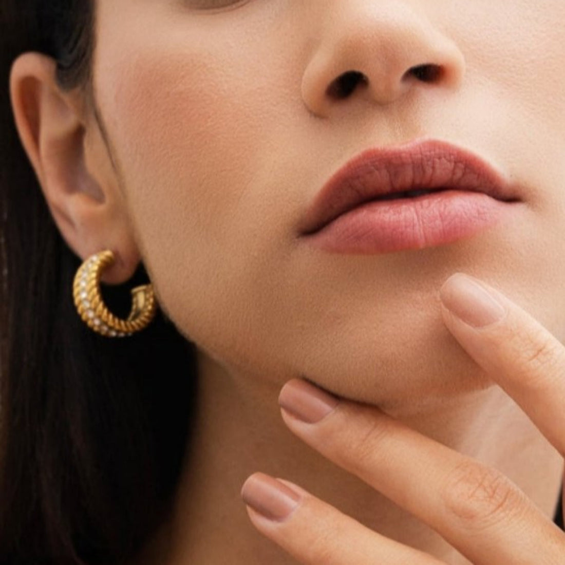 Brinco Argola Amélie Banhado em Ouro 18K