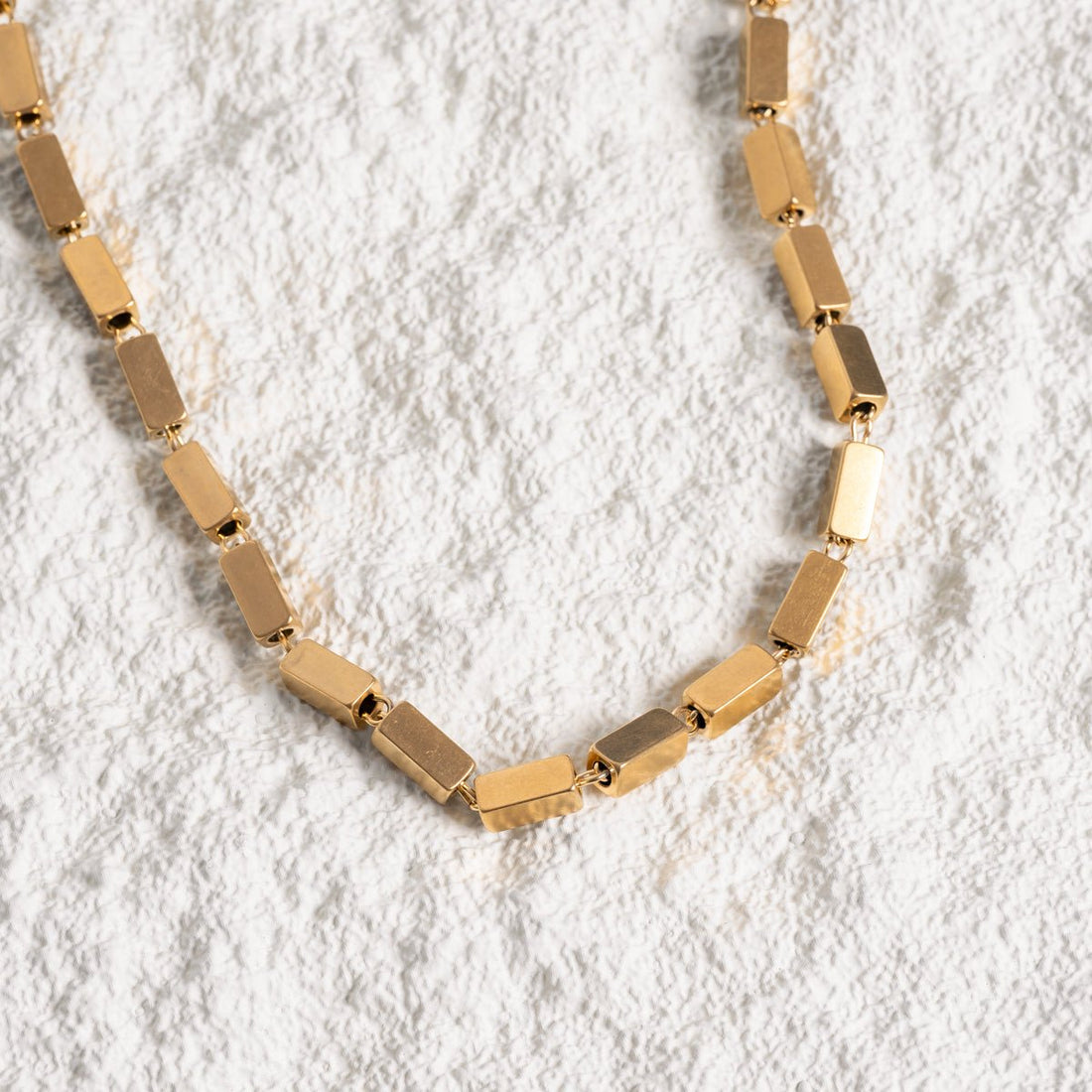 Colar Amavia Banhado em Ouro 18K