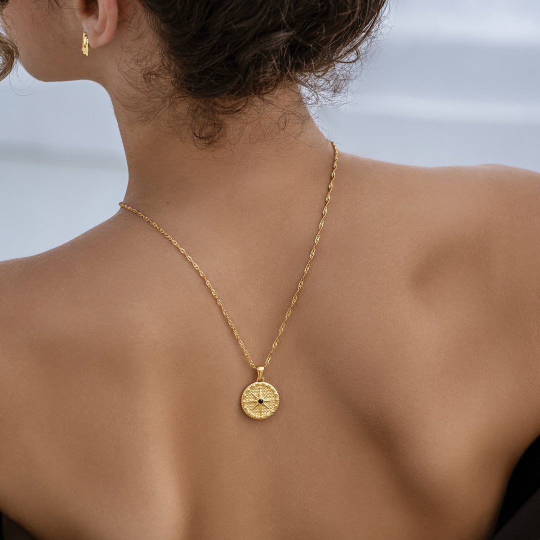 Colar Estrela Caeli Banhado em Ouro 18K