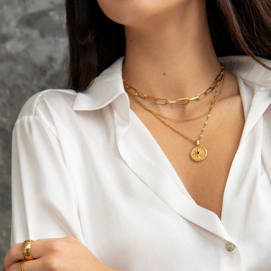 Colar Estrela Caeli Banhado em Ouro 18K