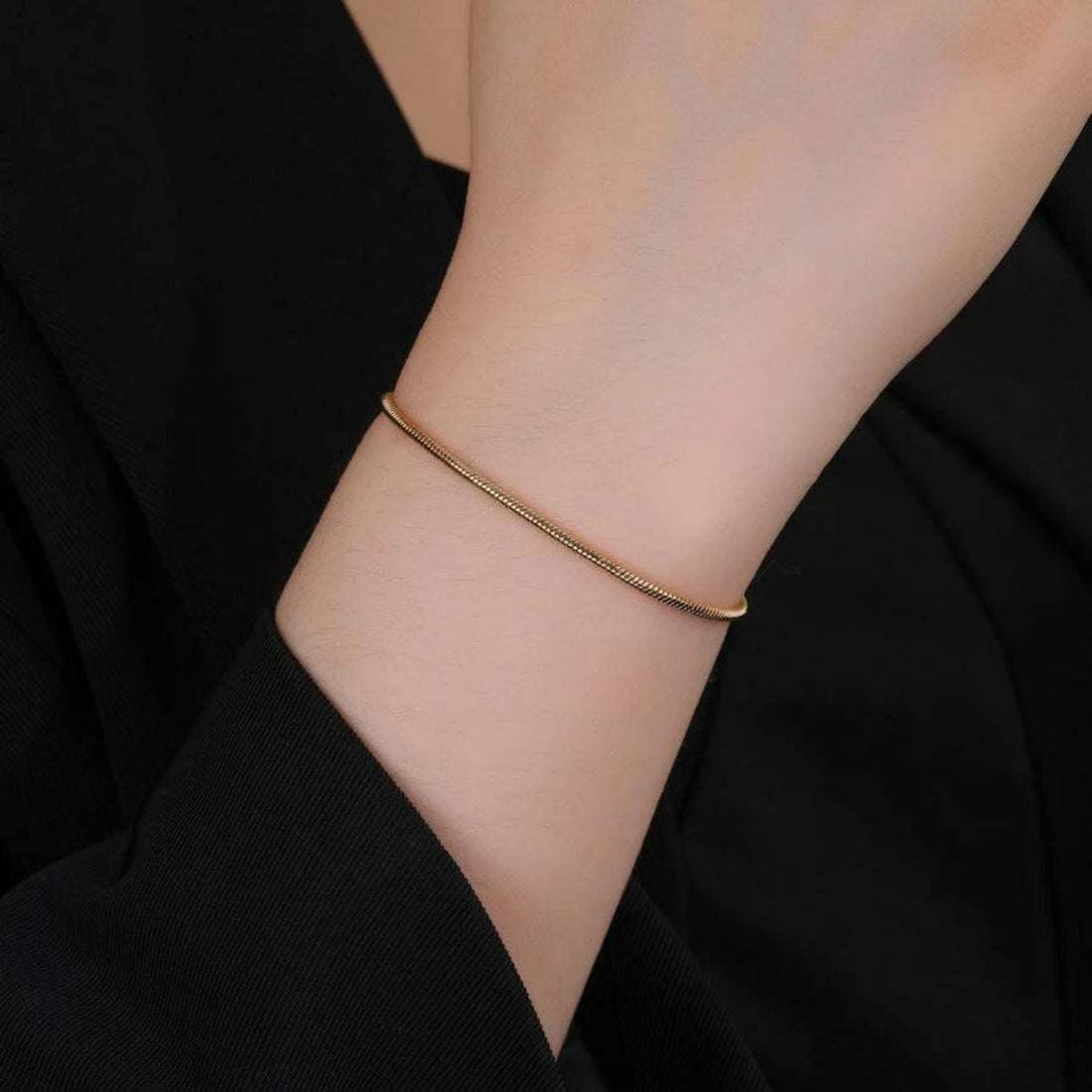 Pulseira Ajustável Amélis Banhada em Ouro 18K