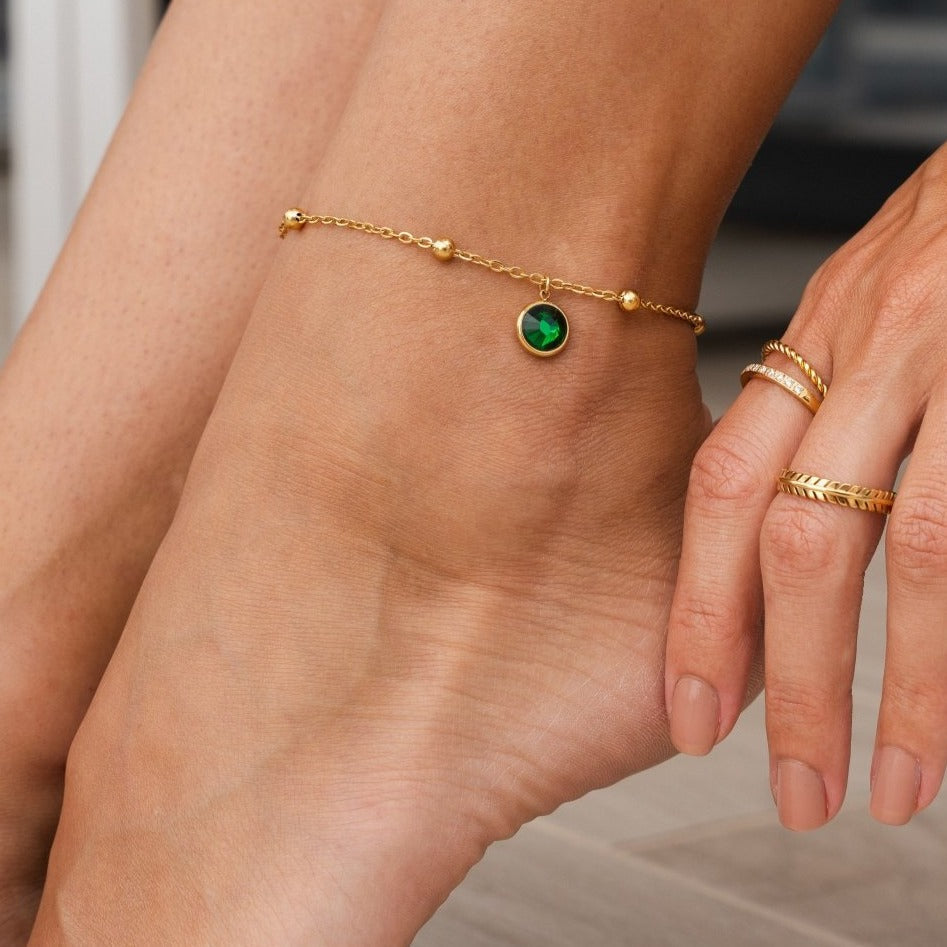 Tornozeleira Emera Banhada em Ouro 18K